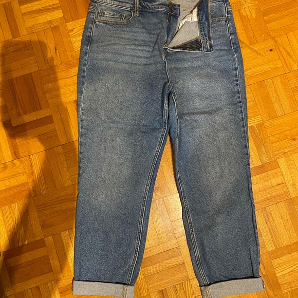 High Waisted Jeans - Picture 4 of 6